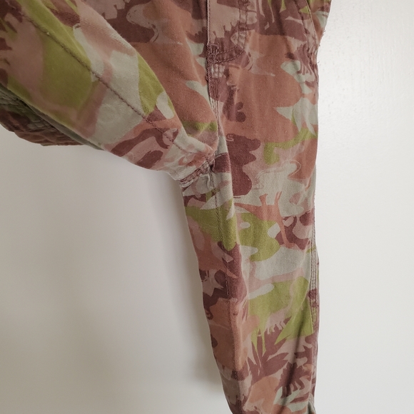 Oshkosh Vestbak Overalls 18 Months Green And Brown Camo Dinosaur - Picture 3 of 9